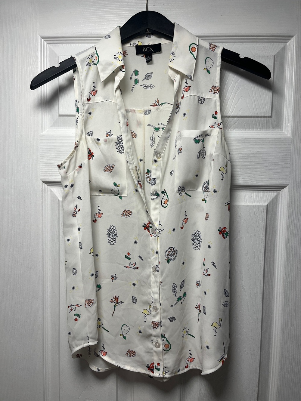 BCX Cream Sleeveless Button-Front Blouse with Multicolor Fruit & Floral Print